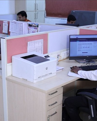 admin_office_photo_1